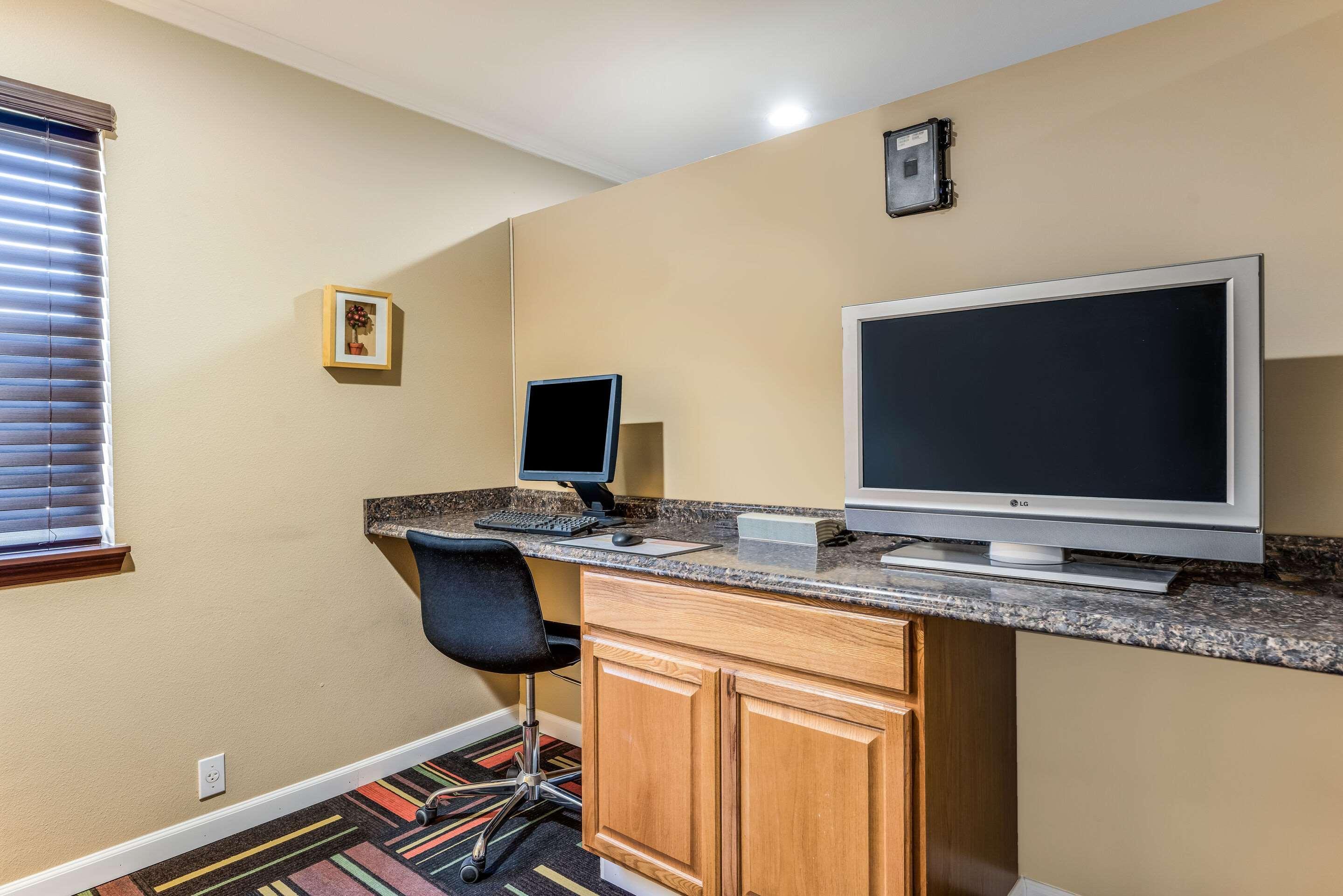Quality Inn Cle Elum-Ellensburg Exterior photo
